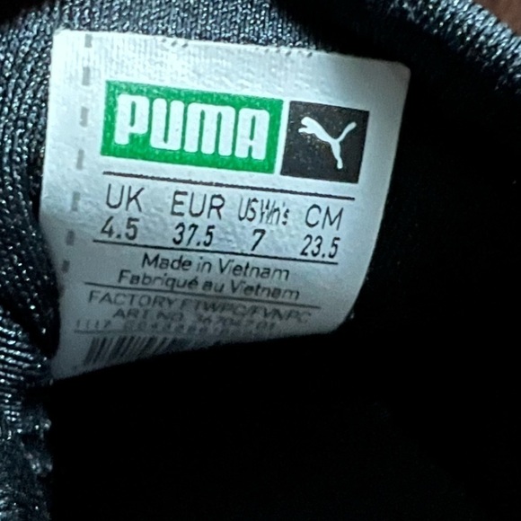 AUTHENTIC Puma Muse Metallic Puma Black Rose Gold Gym - Picture 6 of 7